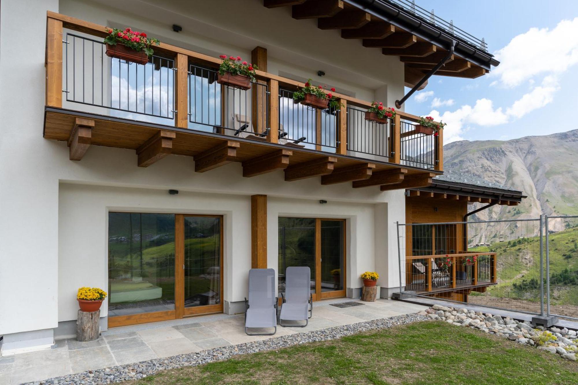 Arion Apartments - Trepalle Livigno Exteriör bild